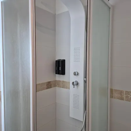 Apartamento Loveroom - - Sauna - Privatif - Escape Game - Terrasse Carcassonne
